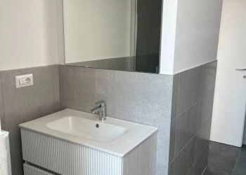 Bagno - Three-room apartment via Luigi Balugani, Bologna (neighborhood Massarenti) - photo 15