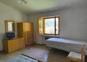 Camera da letto - Independent house Roburent - photo 16