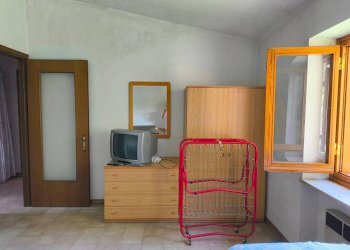 Camera da letto - Independent house Roburent - photo 17