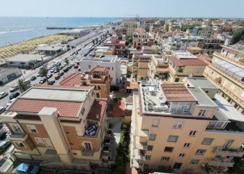 Zona - Trilocale via dei Fabbri Navali, 30, Roma (zona Lido di Ostia) - foto 22