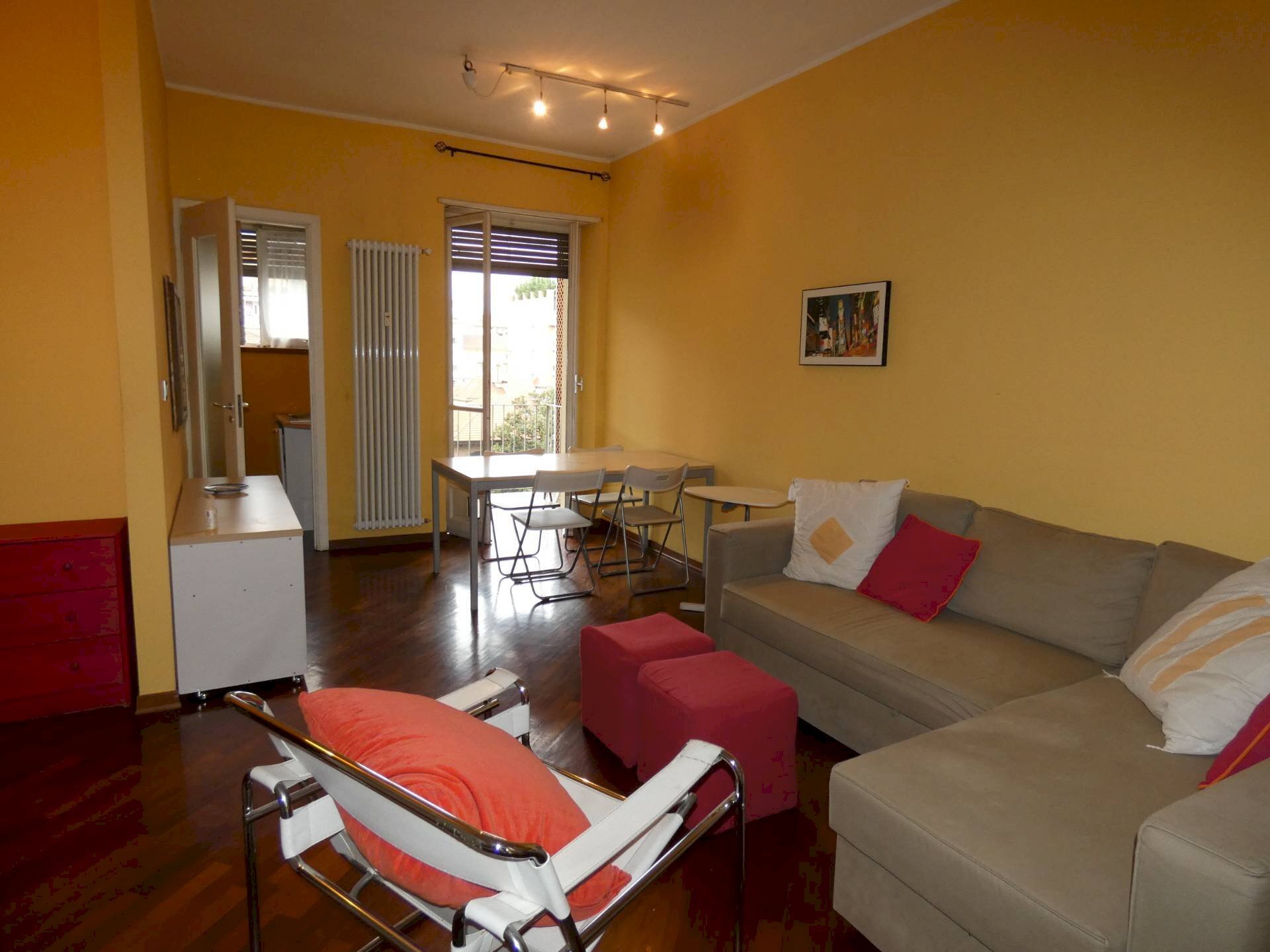 Two-room apartment Torino (neighborhood Cenisia) - photo 2