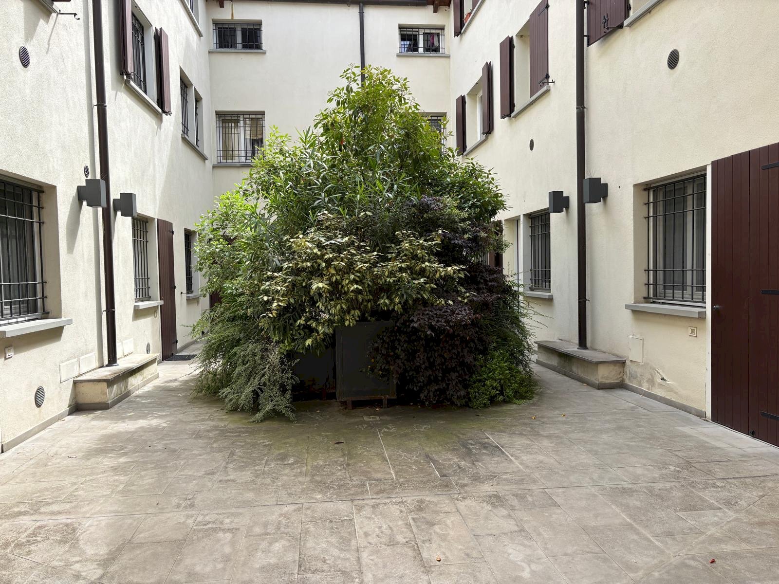 ESTERNO - Three-room apartment via Santissima Annunziata, Bologna (neighborhood San Mamolo) - photo 2