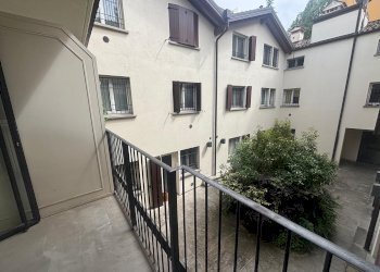 ESTERNO - Three-room apartment via Santissima Annunziata, Bologna (neighborhood San Mamolo) - photo 3