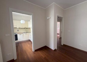 SOGGIORNO - Three-room apartment via Santissima Annunziata, Bologna (neighborhood San Mamolo) - photo 7