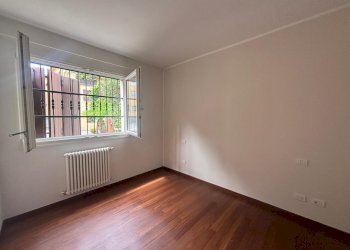 CAMERA DA LETTO - Three-room apartment via Santissima Annunziata, Bologna (neighborhood San Mamolo) - photo 10