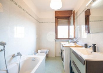 Apartment Via pertini sandro, Airasca - photo 23