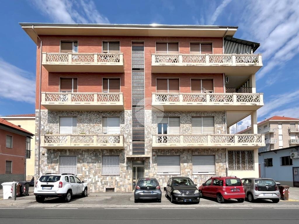 Four-room apartment Via alpignano, Rivoli - photo 2
