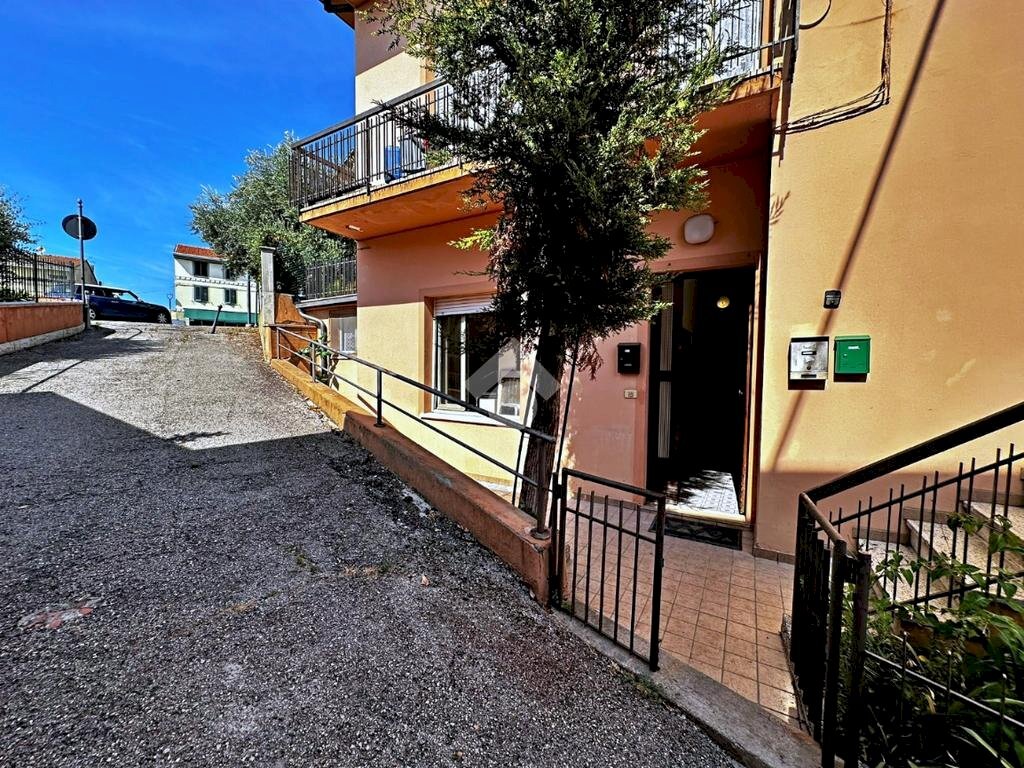 Quadrilocale Via Roma, Tavullia - foto 1