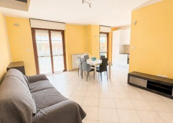 Trilocale Via biscaretti, Chieri - foto 1