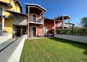 Villa a Schiera Via San Luigi, Giaveno - foto 1