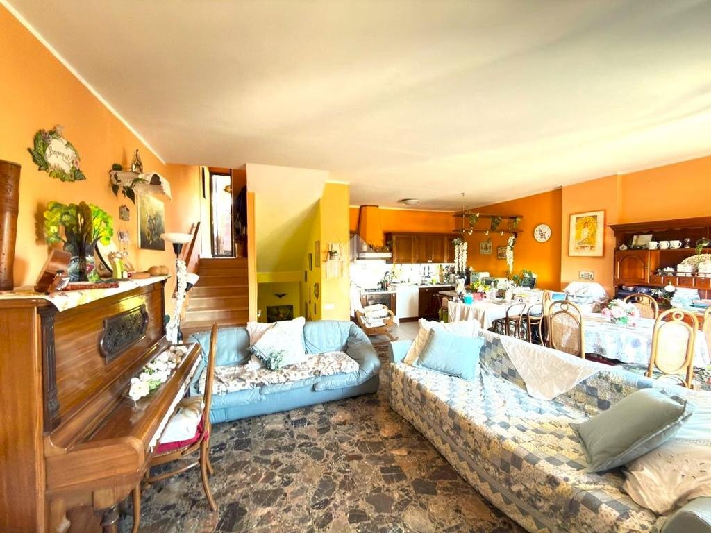 Four-room apartment Via Freinetto, Coazze - photo 1