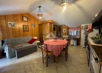 Semi-detached house Frazione Tese, Traves - photo 4