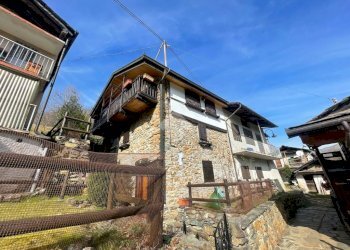 Semi-detached house Frazione Tese, Traves - photo 10