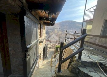 Semi-detached house Frazione Tese, Traves - photo 12