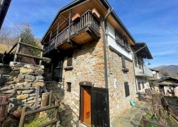 Semi-detached house Frazione Tese, Traves - photo 14