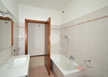 Two-room apartment Via Gorizia, Vittuone - photo 10