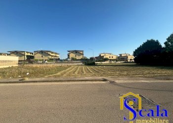 Foto 1 - Building land VIA DEI GLICINI, San Tammaro - photo 1