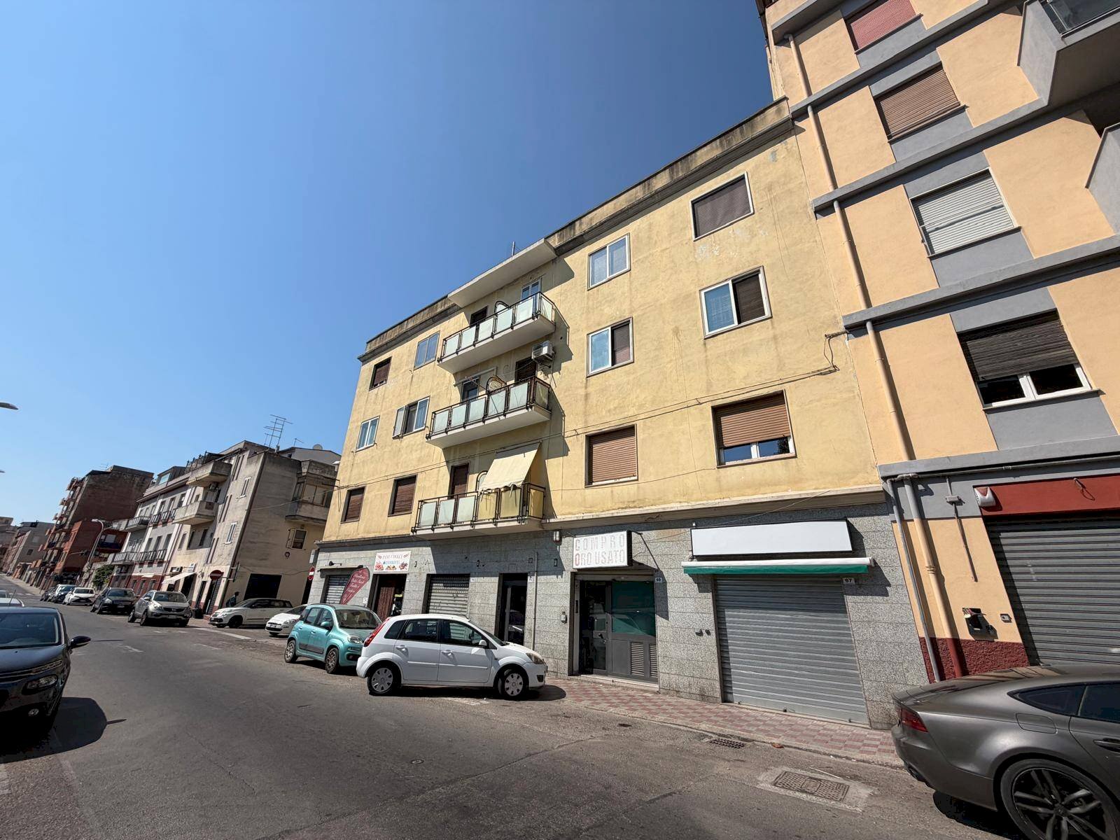 Foto 1 - Commercial Premises Via Bosco Cappuccio, Cagliari - photo 1
