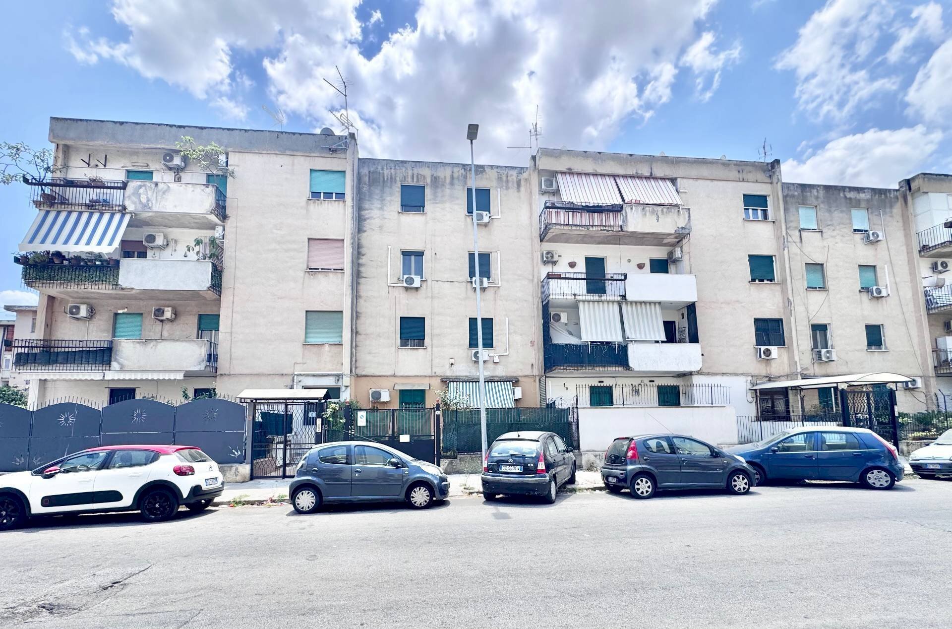Foto 1 - Four-room apartment Via Giovanni Besio
 
18, Palermo - photo 1