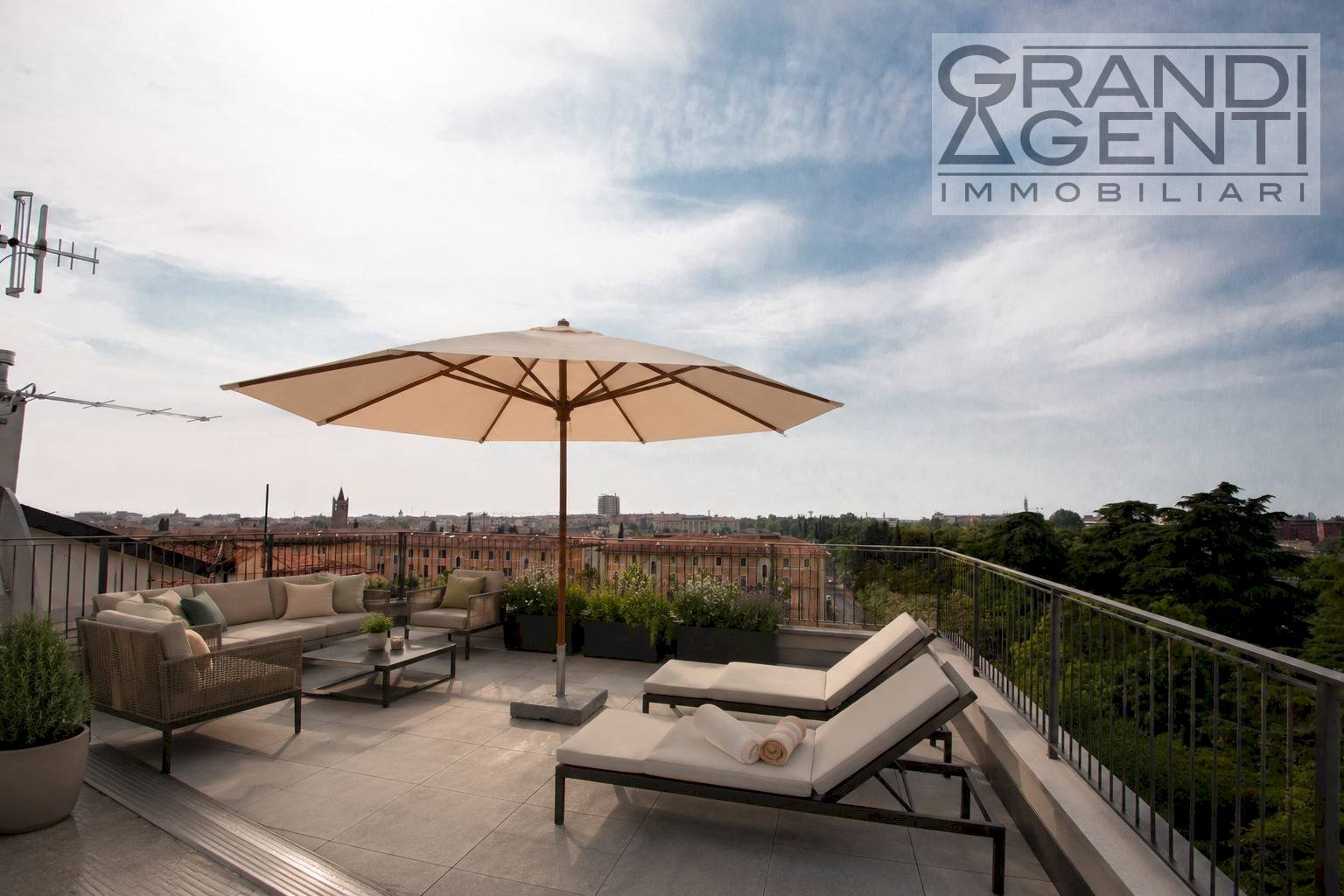 Foto 1 - Appartamento via scarsellini
 
36, Verona - foto 1