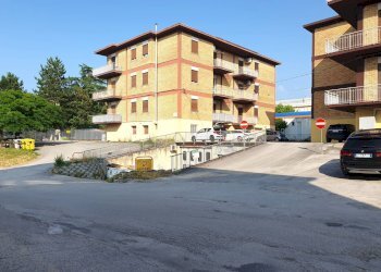 Foto 4 - Warehouse VIA PIRANDELLO, Fabriano - photo 4
