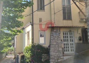 Foto 1 - Casa semi indipendente Via Leschito, Foglianise - foto 1
