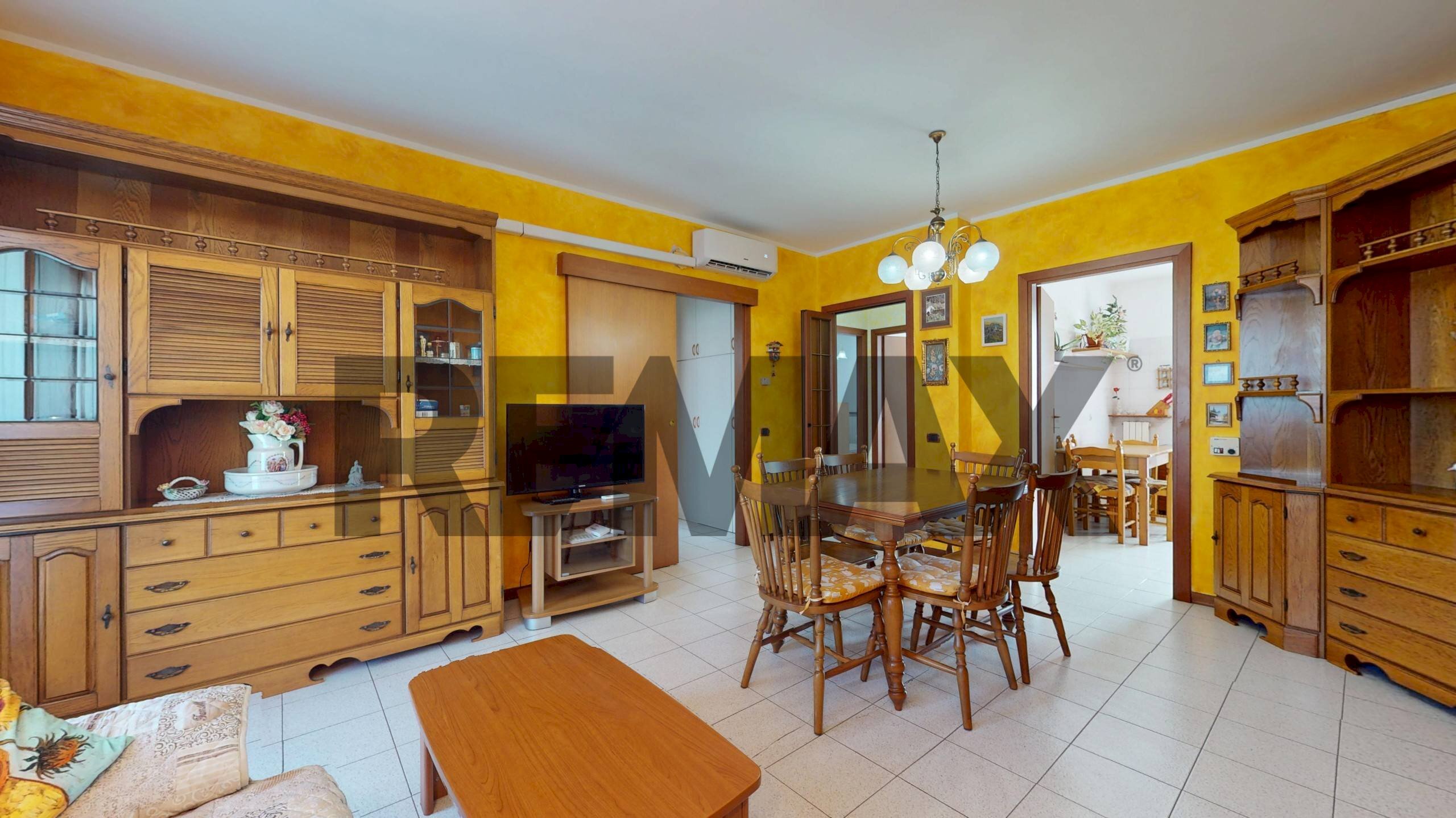 Sala da pranzo - Three-room apartment Via Trieste
 
24, Rho - photo 1
