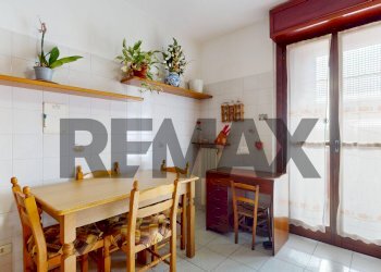 Sala da pranzo - Three-room apartment Via Trieste
 
24, Rho - photo 11