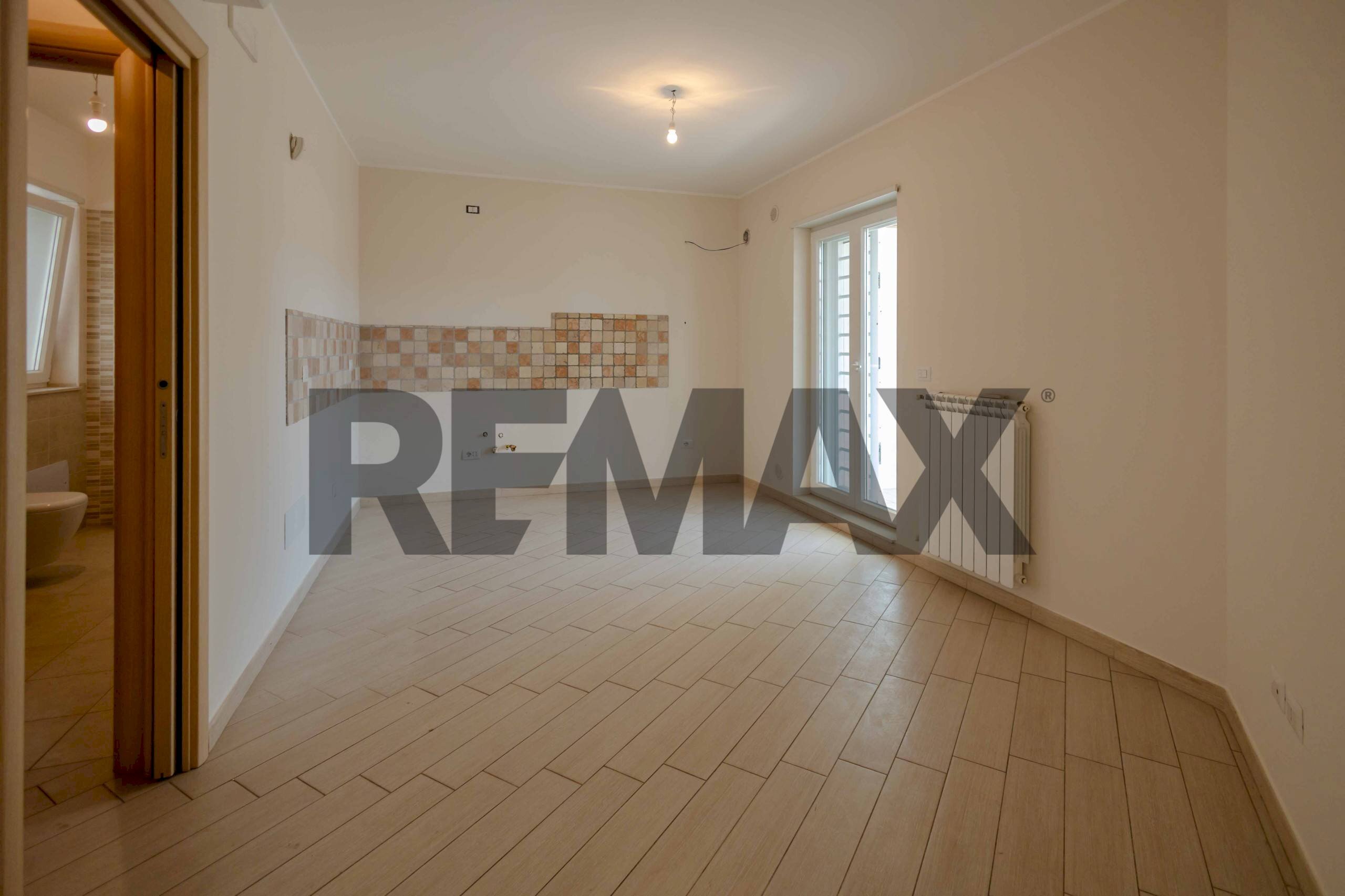 Stanza vuota - Four-room apartment Via Ognissanti
52, Valenzano - photo 2