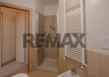 Bagno - Four-room apartment Via Ognissanti
 
52, Valenzano - photo 4