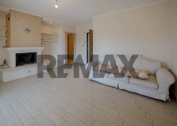 Soggiorno - Four-room apartment Via Ognissanti
 
52, Valenzano - photo 6