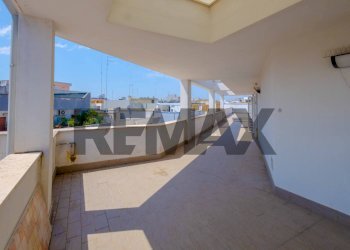 Terrazza - Four-room apartment Via Ognissanti
 
52, Valenzano - photo 12