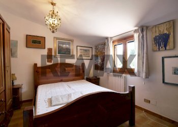 Camera / camera da letto - Villa Via Delle Mimose, Borgo Lagogemolo
 
56, Cassano delle Murge - foto 11