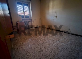 Stanza vuota - Casa indipendente VIA GARIBALDI
 
5, Biandronno - foto 4