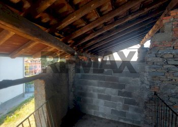 Stanza vuota - Casa indipendente VIA GARIBALDI
 
5, Biandronno - foto 8