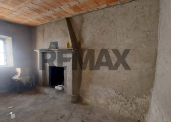 Stanza vuota - Casa indipendente VIA GARIBALDI
 
5, Biandronno - foto 13