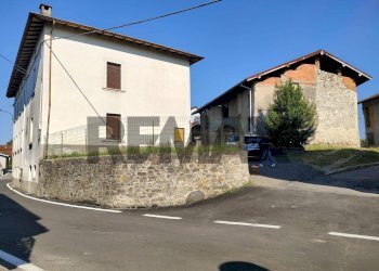 Casa all\'aperto - Casa indipendente VIA GARIBALDI
 
5, Biandronno - foto 24