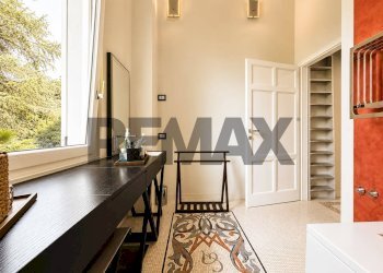 Hall / corridoio - Villa Viale Ippodromo
 
1, Varese - foto 20