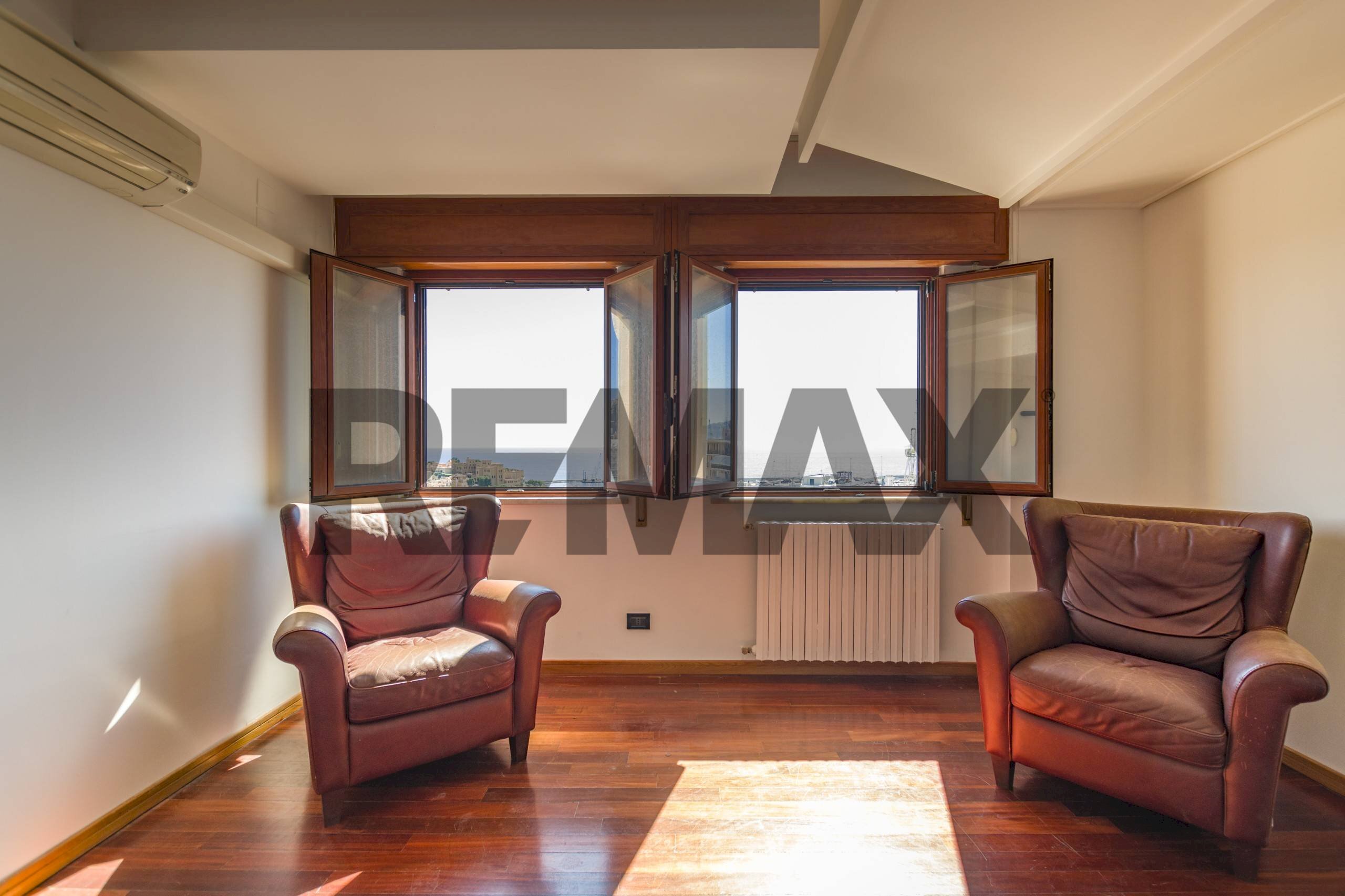 Soggiorno - Semi-detached house Via Guido Jung
7, Palermo - photo 3
