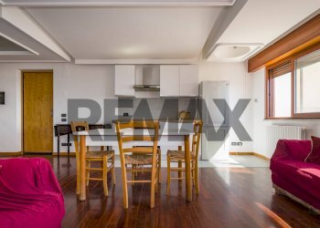Sala da pranzo - Semi-detached house Via Guido Jung
 
7, Palermo - photo 13