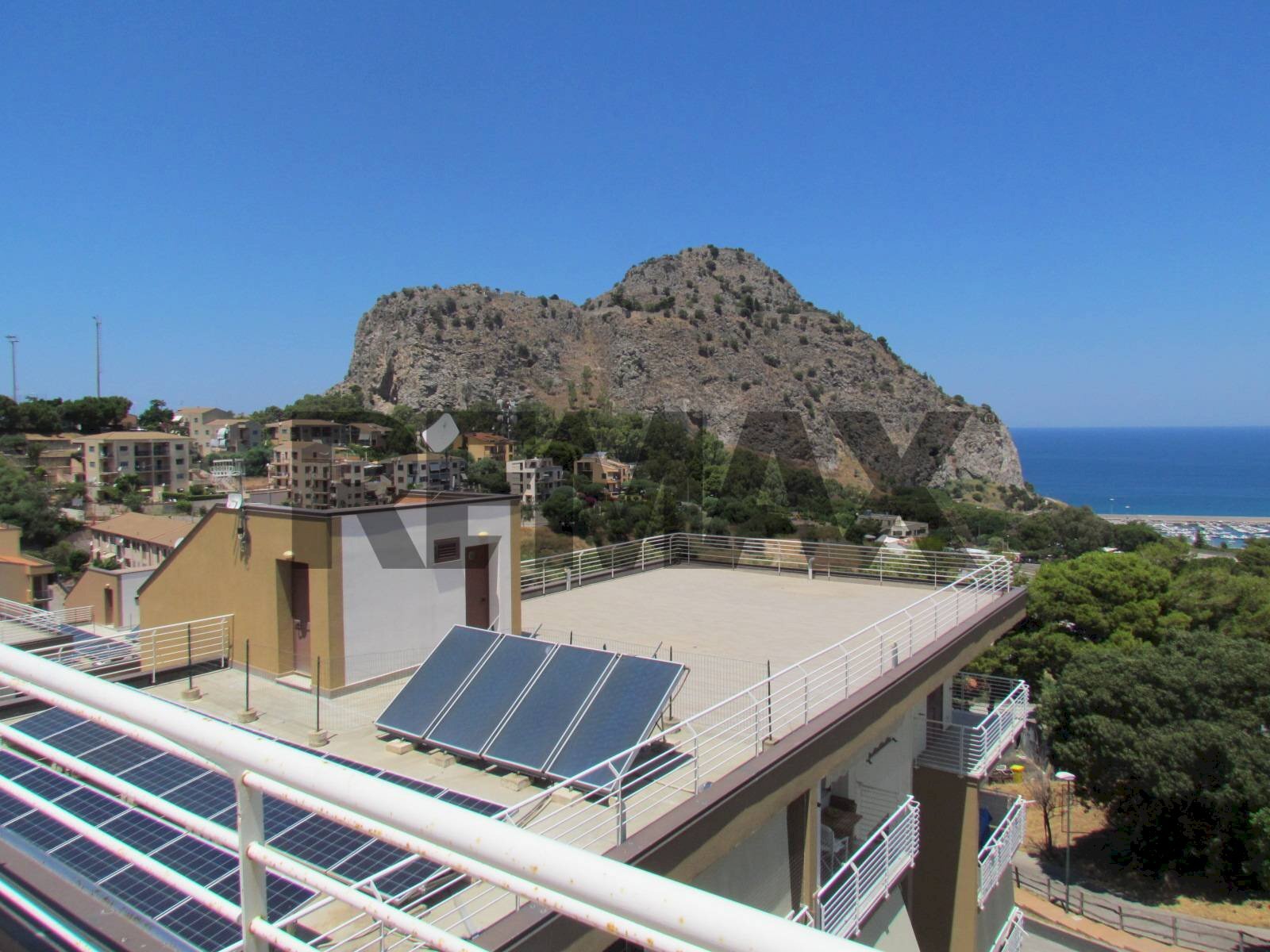 Vista delle montage - Four-room apartment VIA SANT'OLIVA
SNC, Cefalù - photo 2