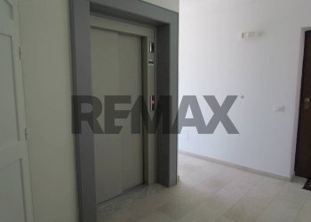 Hall / corridoio - Quadrilocale VIA SANT'OLIVA
 
SNC, Cefalù - foto 18