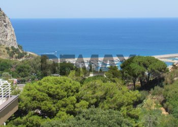 Vista dell\'acqua - Quadrilocale VIA SANT'OLIVA
 
SNC, Cefalù - foto 26