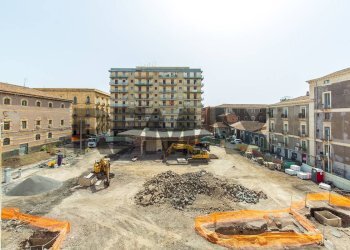 Edificio all\'aperto - Appartamento Via Monsignor  Ventimiglia
 
13, Catania - foto 54