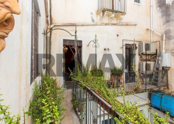 Edificio all\'aperto - Appartamento Via Monsignor  Ventimiglia
 
13, Catania - foto 62