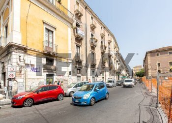 Edificio all\'aperto - Appartamento Via Monsignor  Ventimiglia
 
13, Catania - foto 84