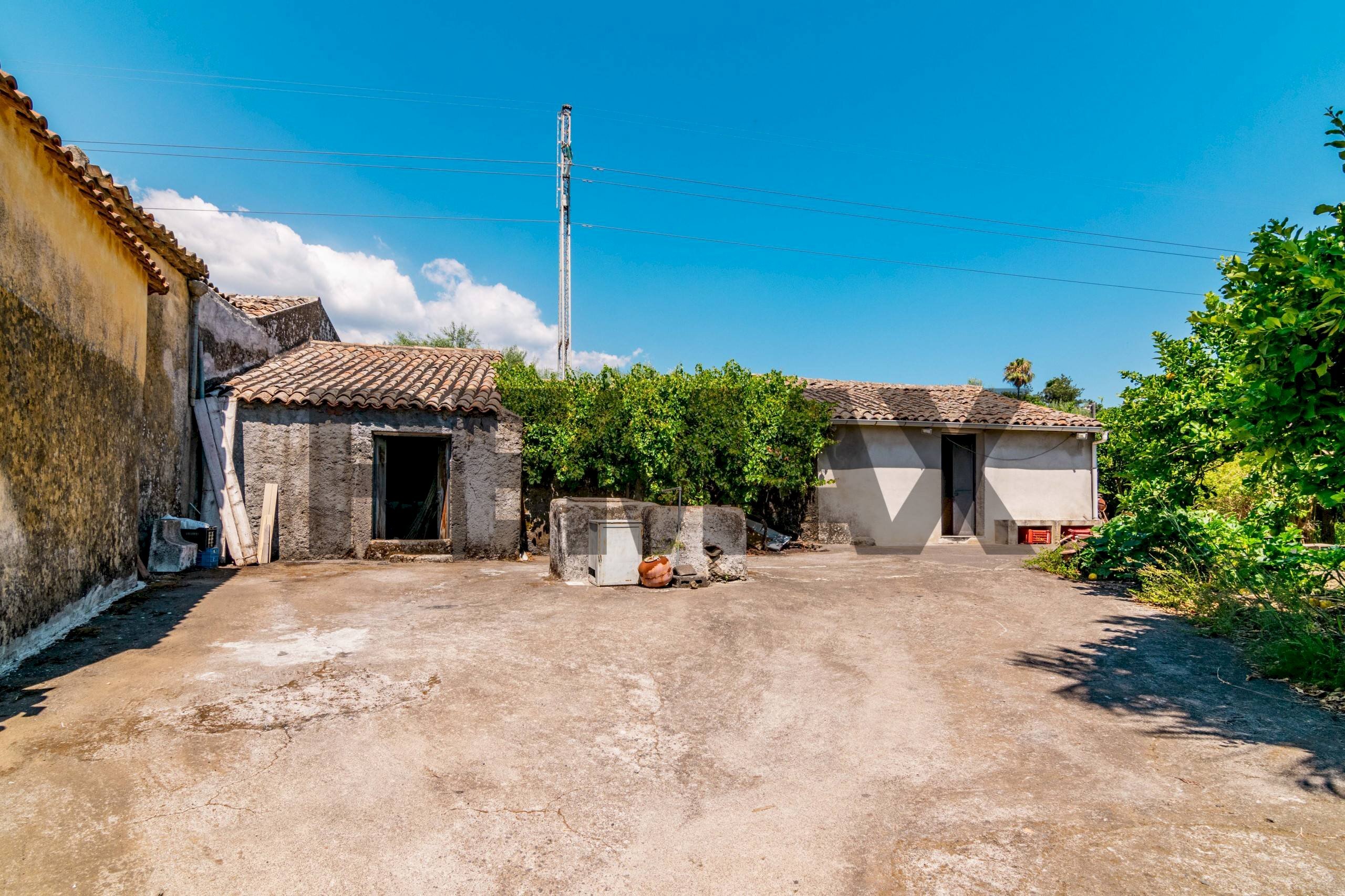 Casa all\'aperto - Terreno agricolo Via Fago
snc, Santa Venerina - foto 3