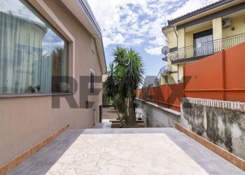 Terrazza - Villa Via Giacomo Matteotti
 
6, Zafferana Etnea - foto 35