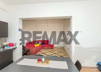 Sala da pranzo - Casa indipendente Via Favignana
 
33, Catania - foto 11