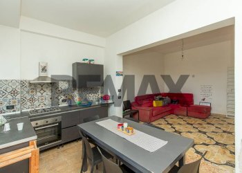 Sala da pranzo - Casa indipendente Via Favignana
 
33, Catania - foto 12